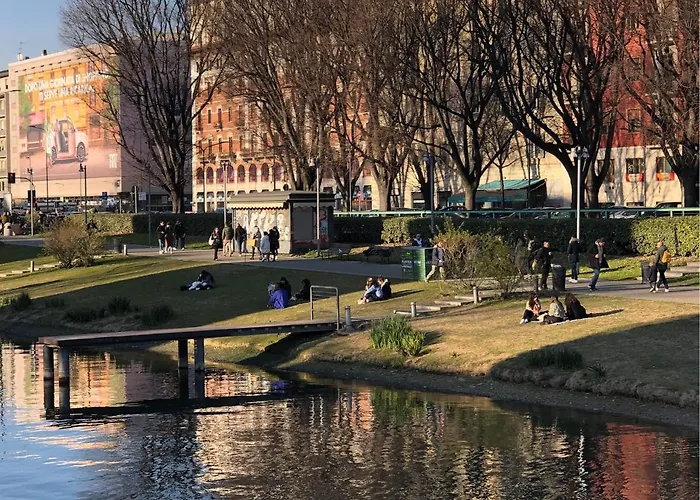 Navigli شقة *